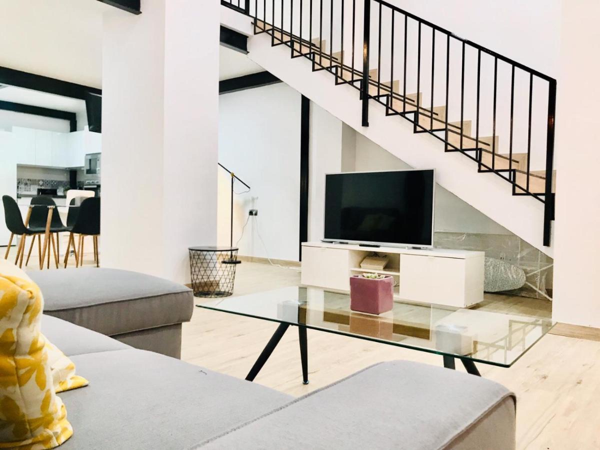 Modern & Spacious Apartment In Plaza De La Merced Малага Экстерьер фото